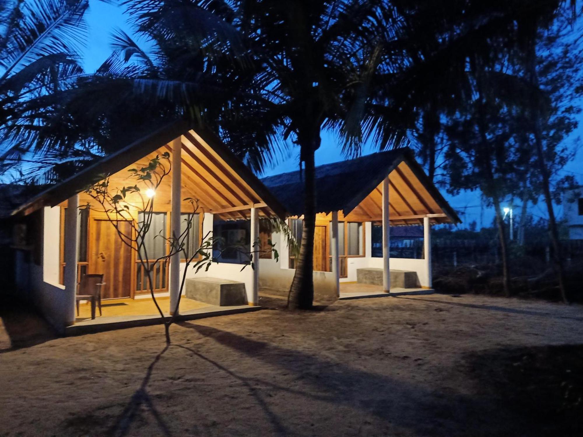 Sand Dune Beach Resort & Surf Camp Arugam Bay Exteriér fotografie